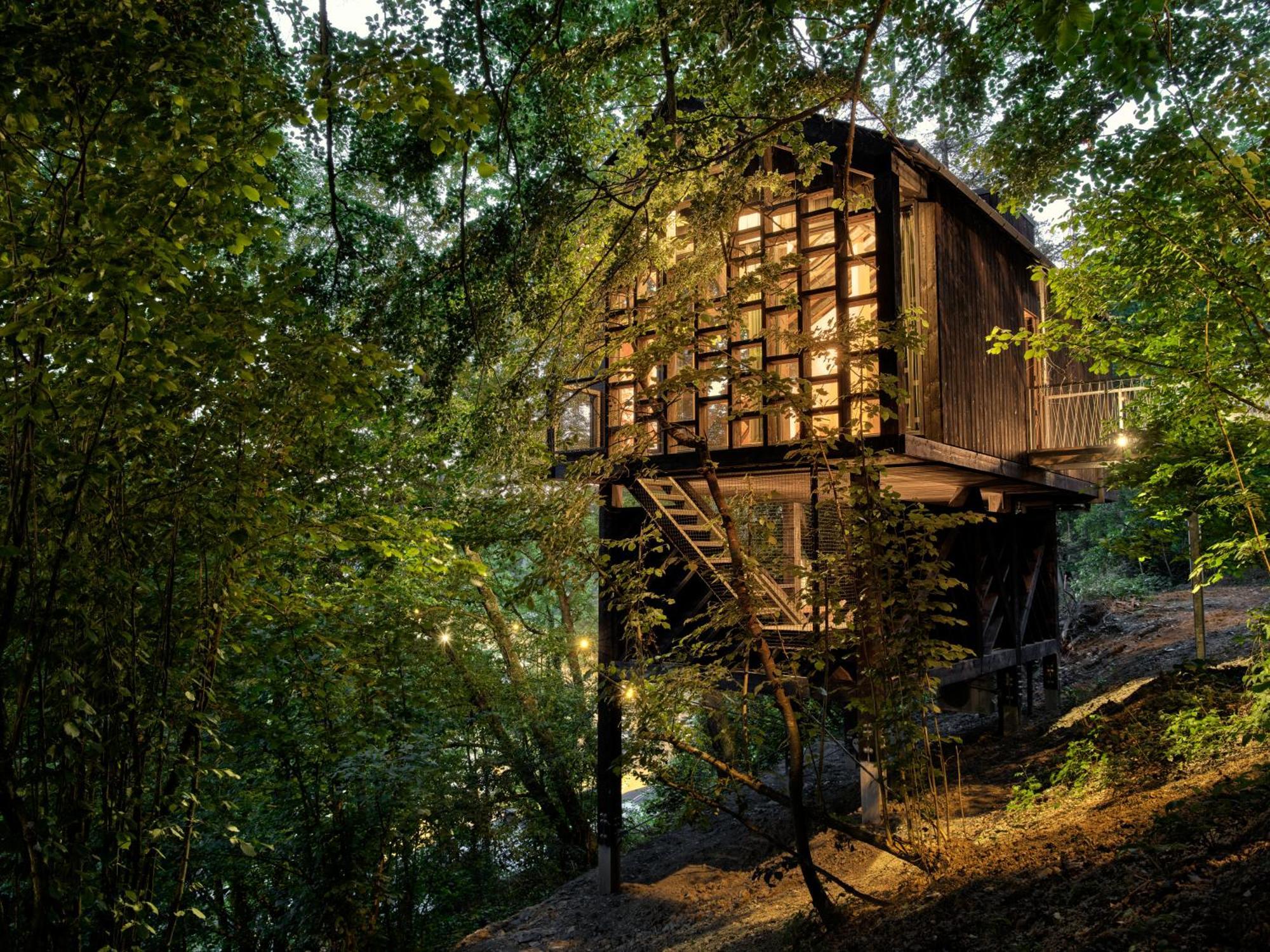 Hutstuf The Eagle & Private Outdoor * La-Roche-en-Ardenne
